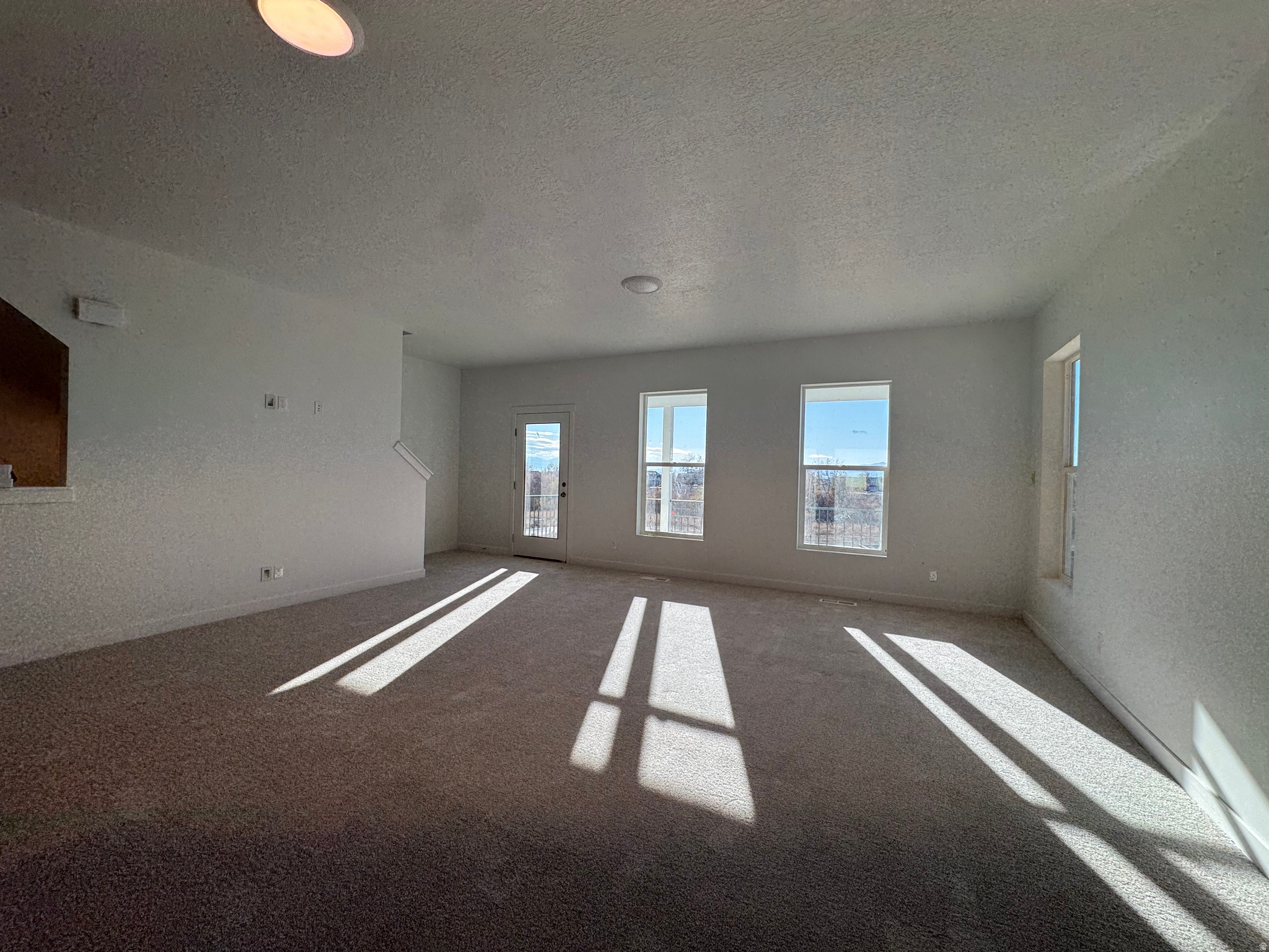 TRAILSIDE - Residential