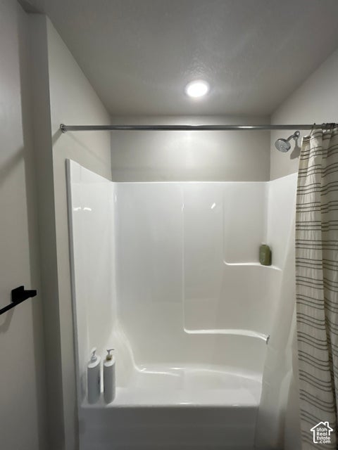 Tiny photo for 687 E 730 N, Hyrum, UT 84319 (MLS # 2189799)