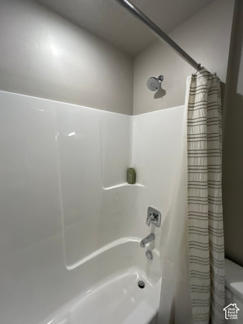 Tiny photo for 687 E 730 N, Hyrum, UT 84319 (MLS # 2189799)
