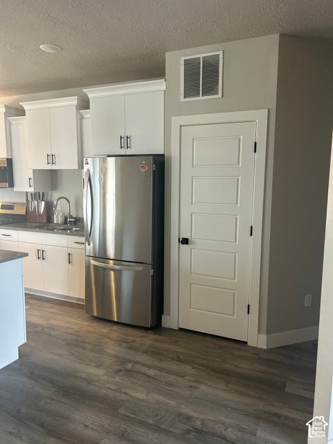 Tiny photo for 687 E 730 N, Hyrum, UT 84319 (MLS # 2189799)