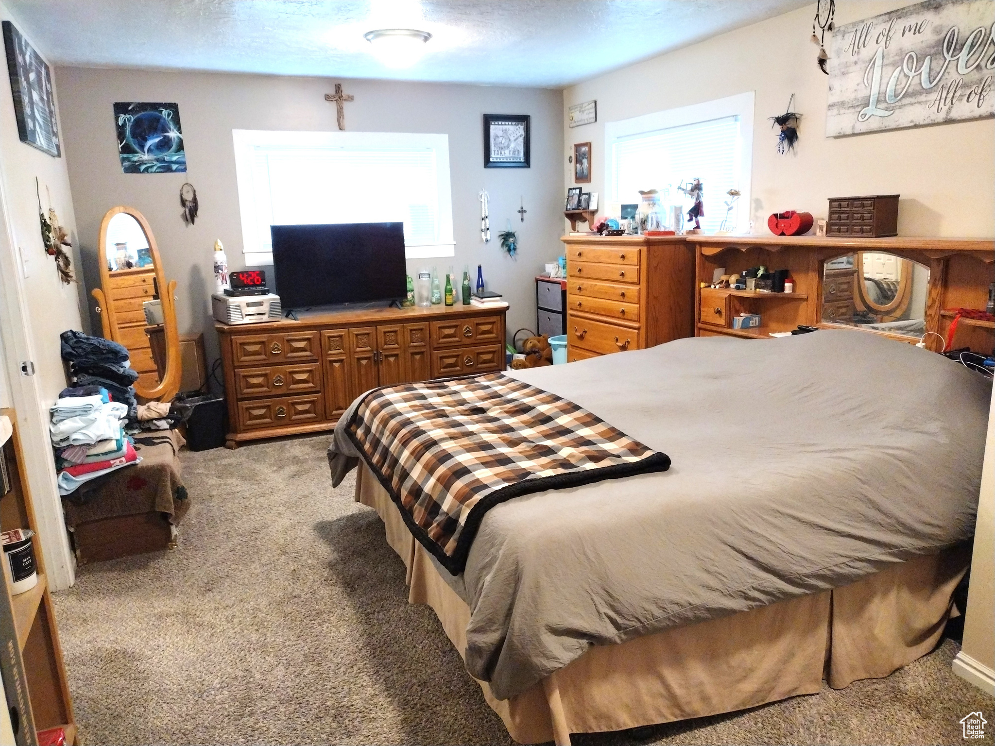 SUNRISE MEADOWS - Residential