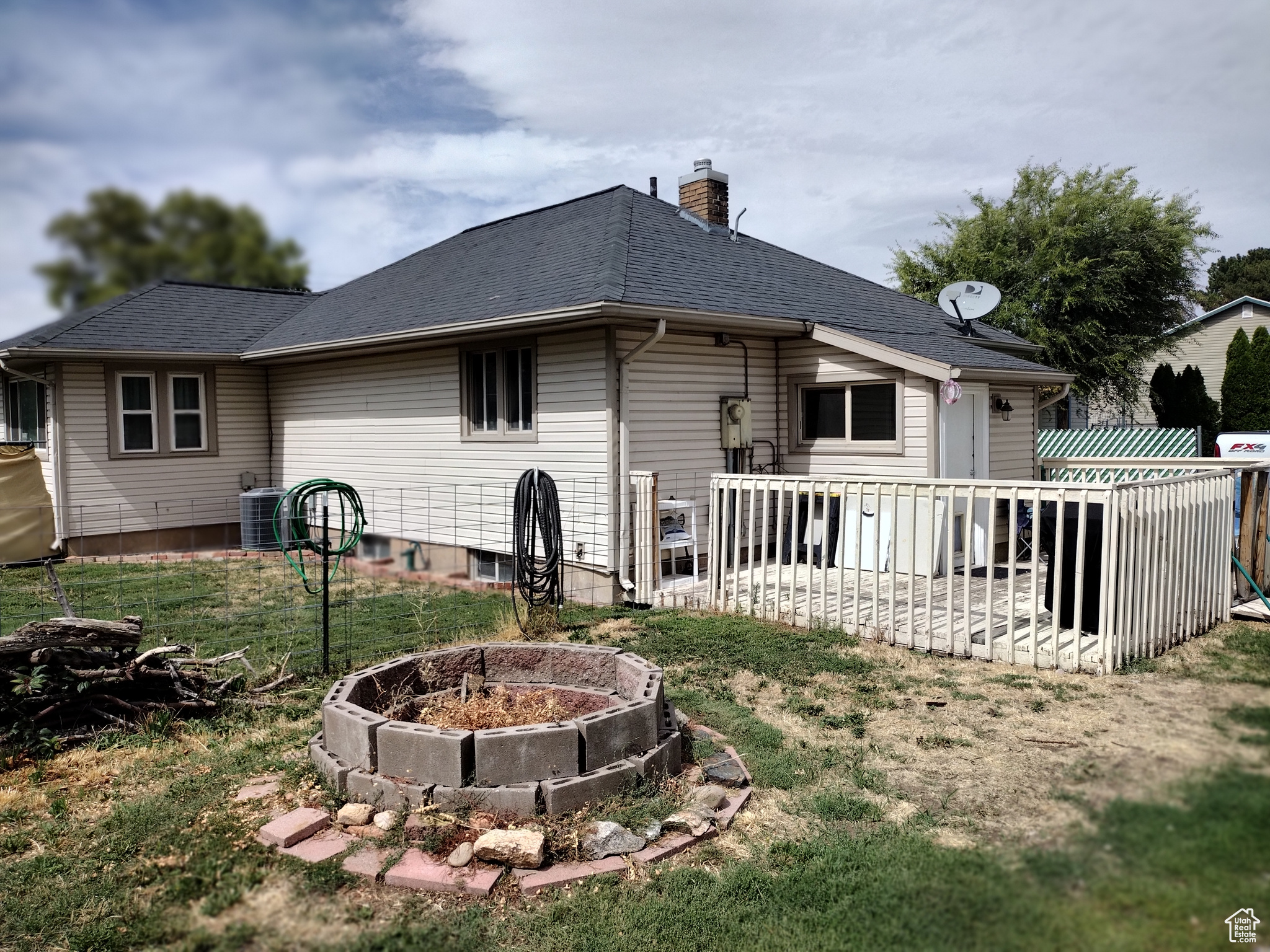 SUNRISE MEADOWS - Residential