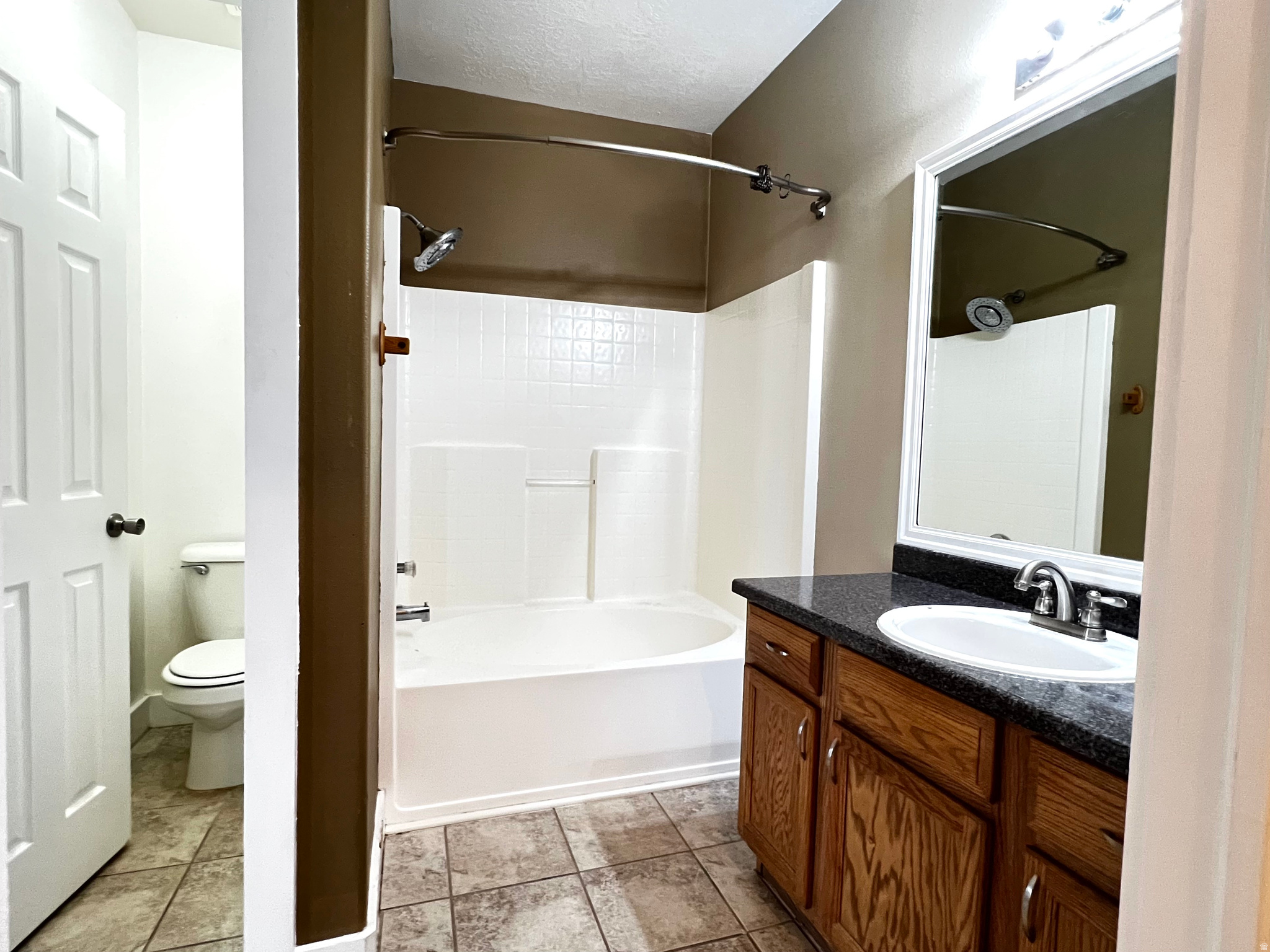 IVY SPRINGS CONDOMINIUMS PHASE 1 - Residential