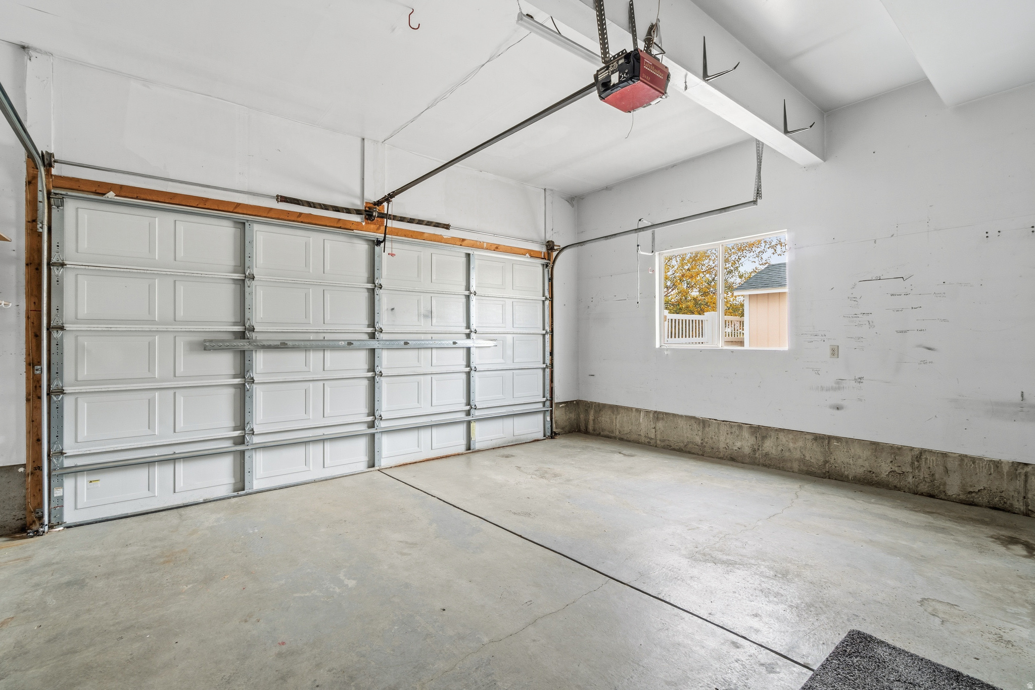 SHADOW MOUNTAIN WEST - Residential