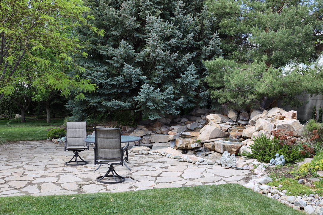 SHADOW MOUNTAIN WEST - Residential