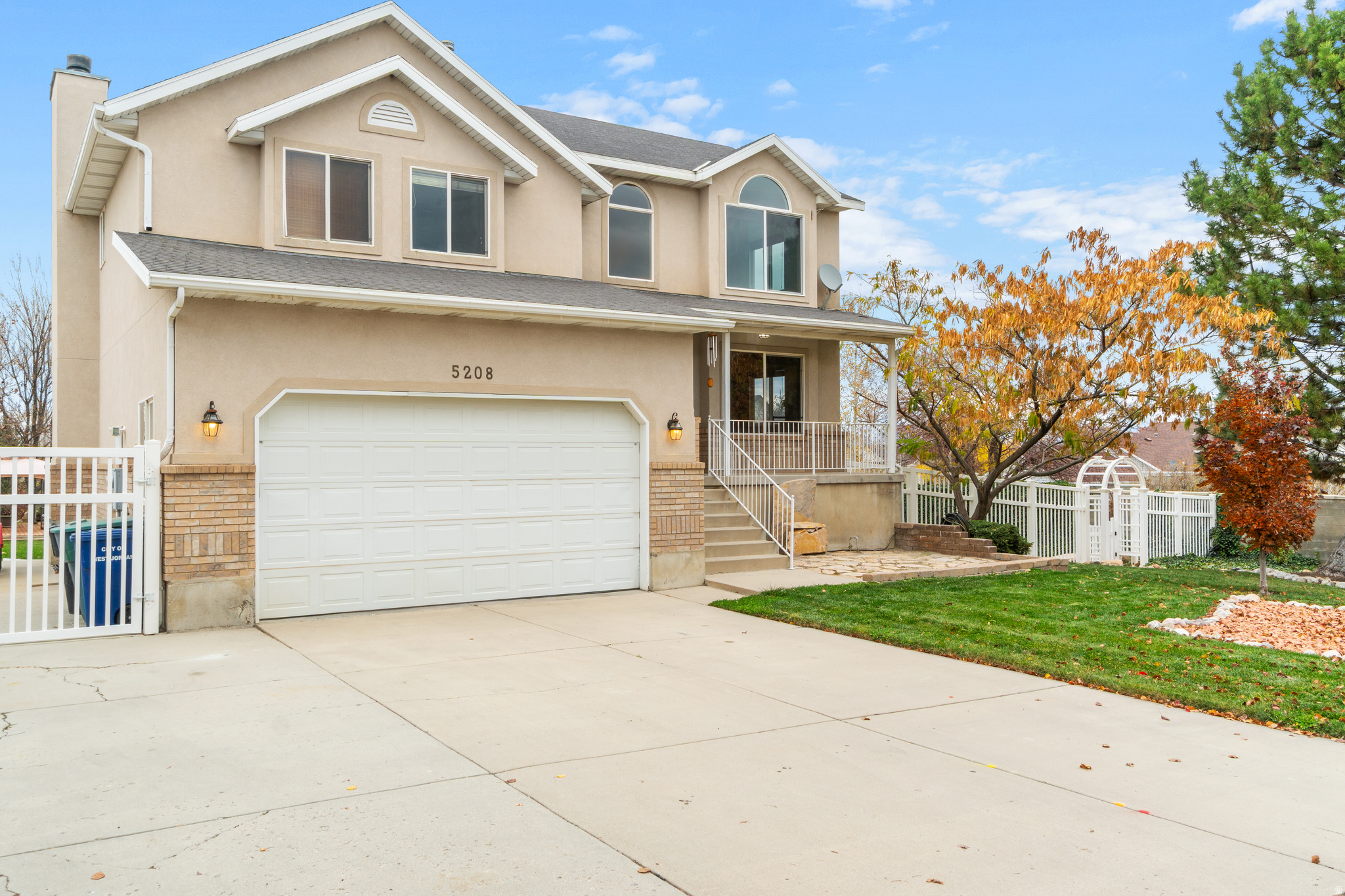 SHADOW MOUNTAIN WEST - Residential