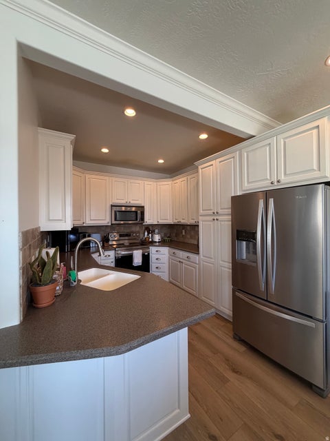 Townhouse For Sale - 102 S 610<br/> American Fork, UT 84003