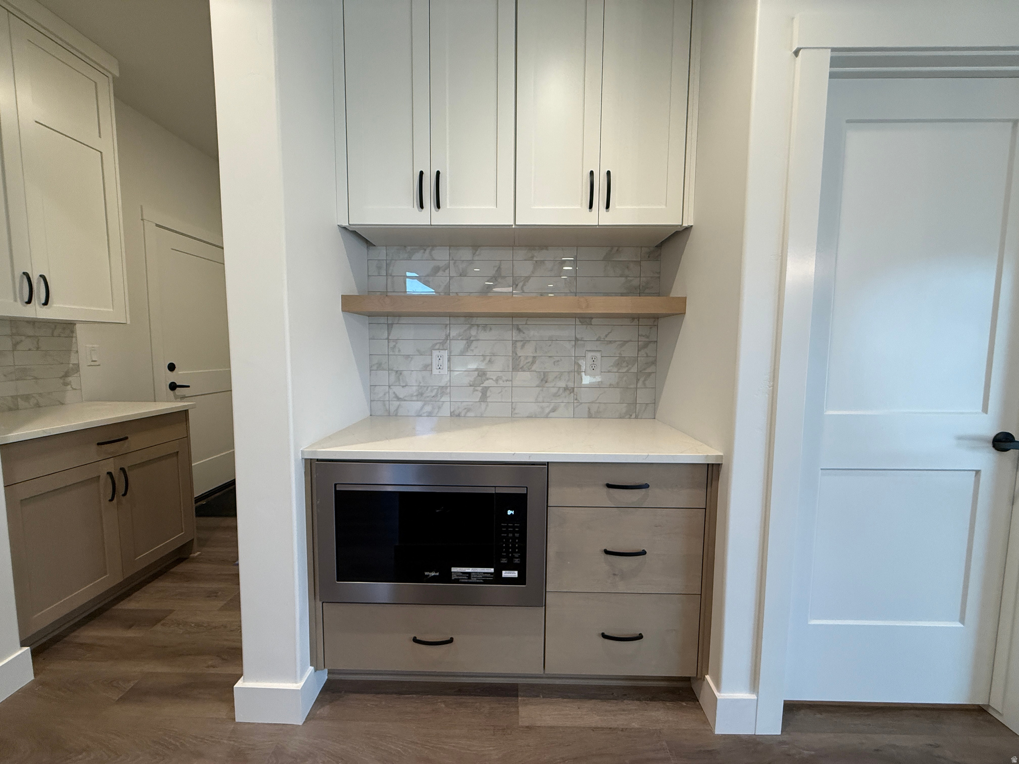 RIVERWOOD - Residential