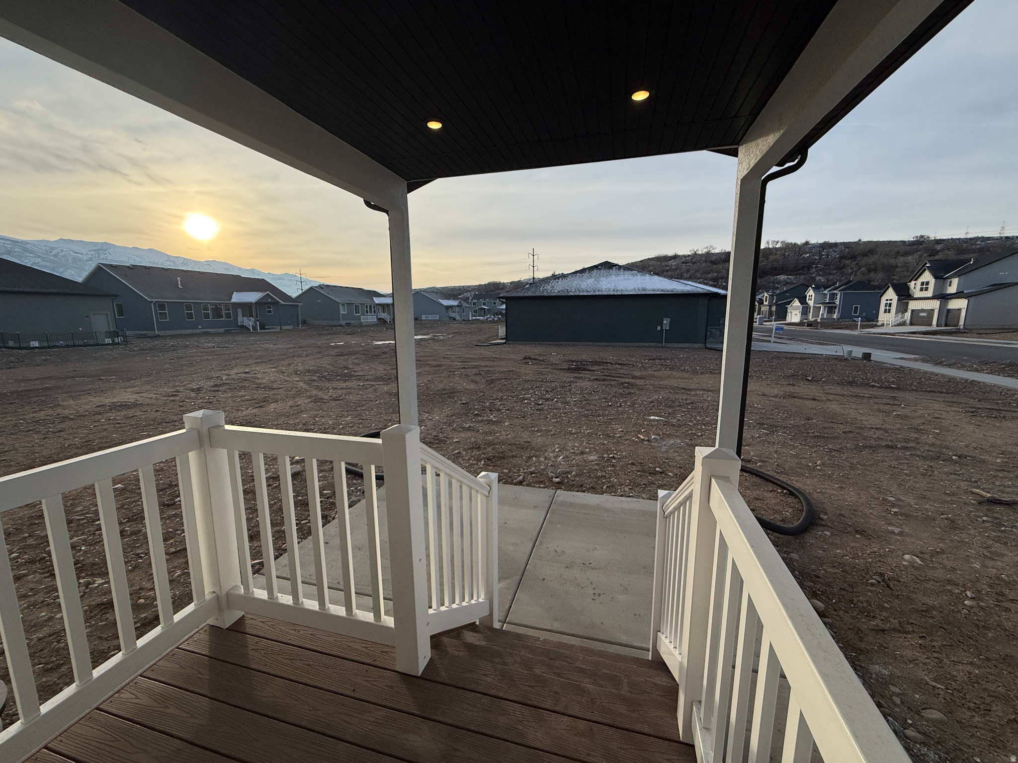 RIVERWOOD - Residential