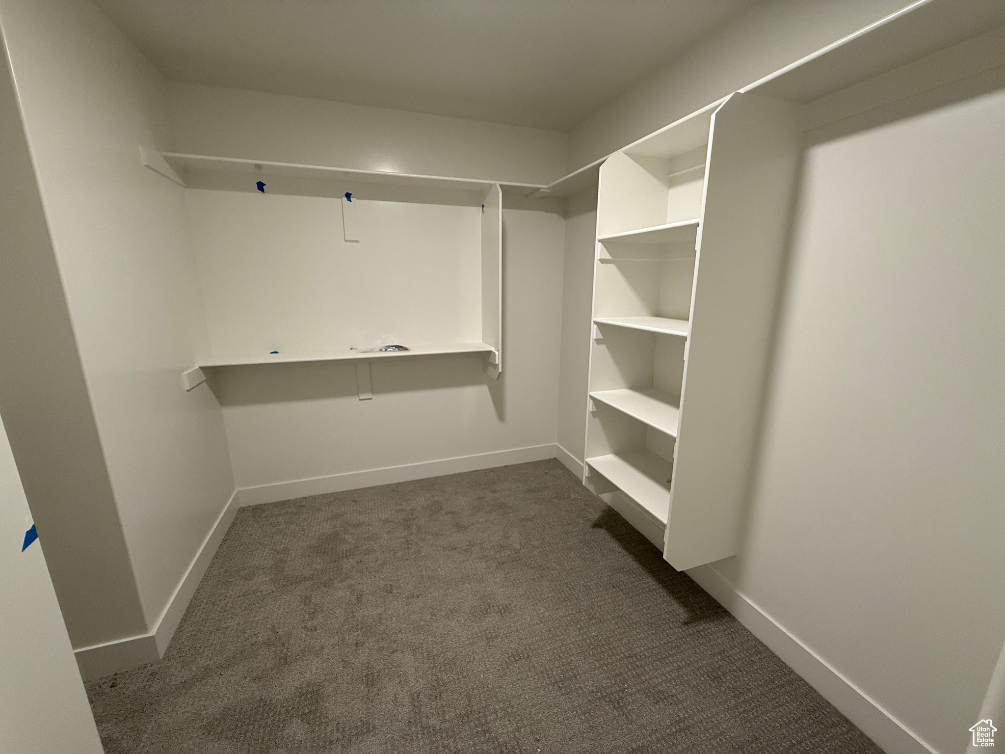 RIVERWOOD - Residential