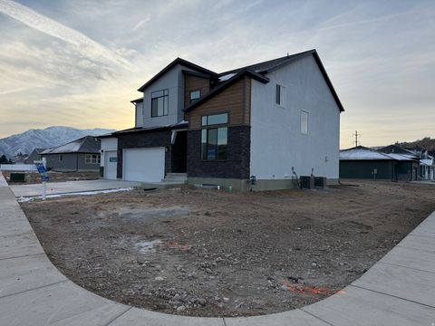 Tiny photo for 73 W HARPER WAY #108, South Weber, UT 84405 (MLS # 2119674)