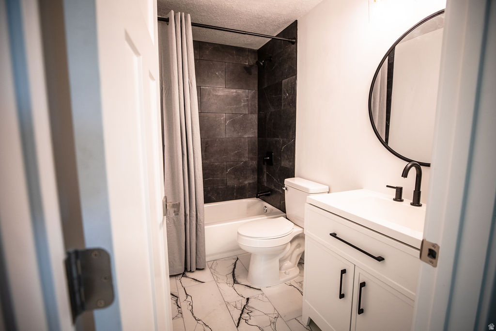 GREEN HILLS ACRES B - Residential