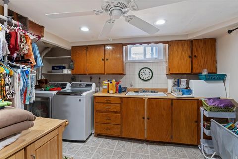 Tiny photo for 224 W 4600 S, Washington Terrace, UT 84405 (MLS # 2142783)