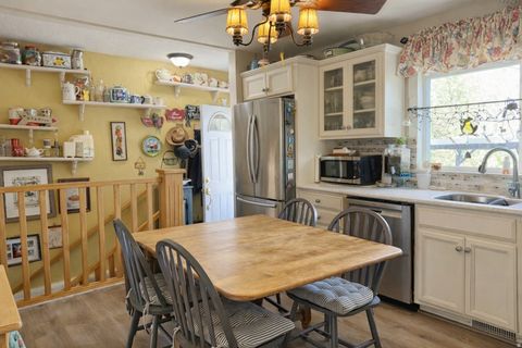 Tiny photo for 224 W 4600 S, Washington Terrace, UT 84405 (MLS # 2142783)