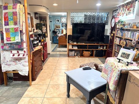 Tiny photo for 224 W 4600 S, Washington Terrace, UT 84405 (MLS # 2142783)