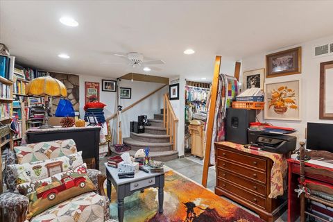 Tiny photo for 224 W 4600 S, Washington Terrace, UT 84405 (MLS # 2142783)