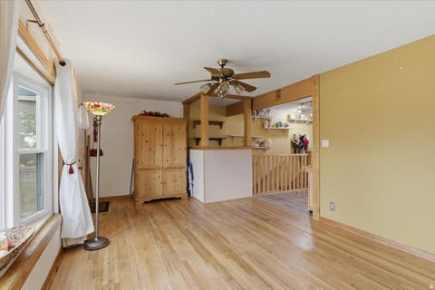 Tiny photo for 224 W 4600 S, Washington Terrace, UT 84405 (MLS # 2142783)