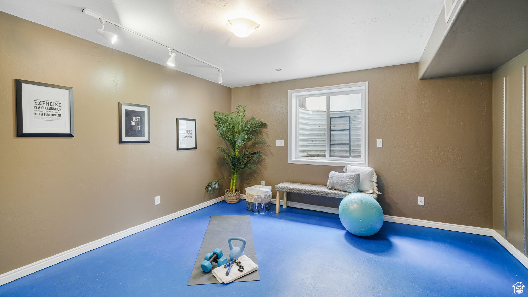 SADDLEBROOK ESTATES - Residential