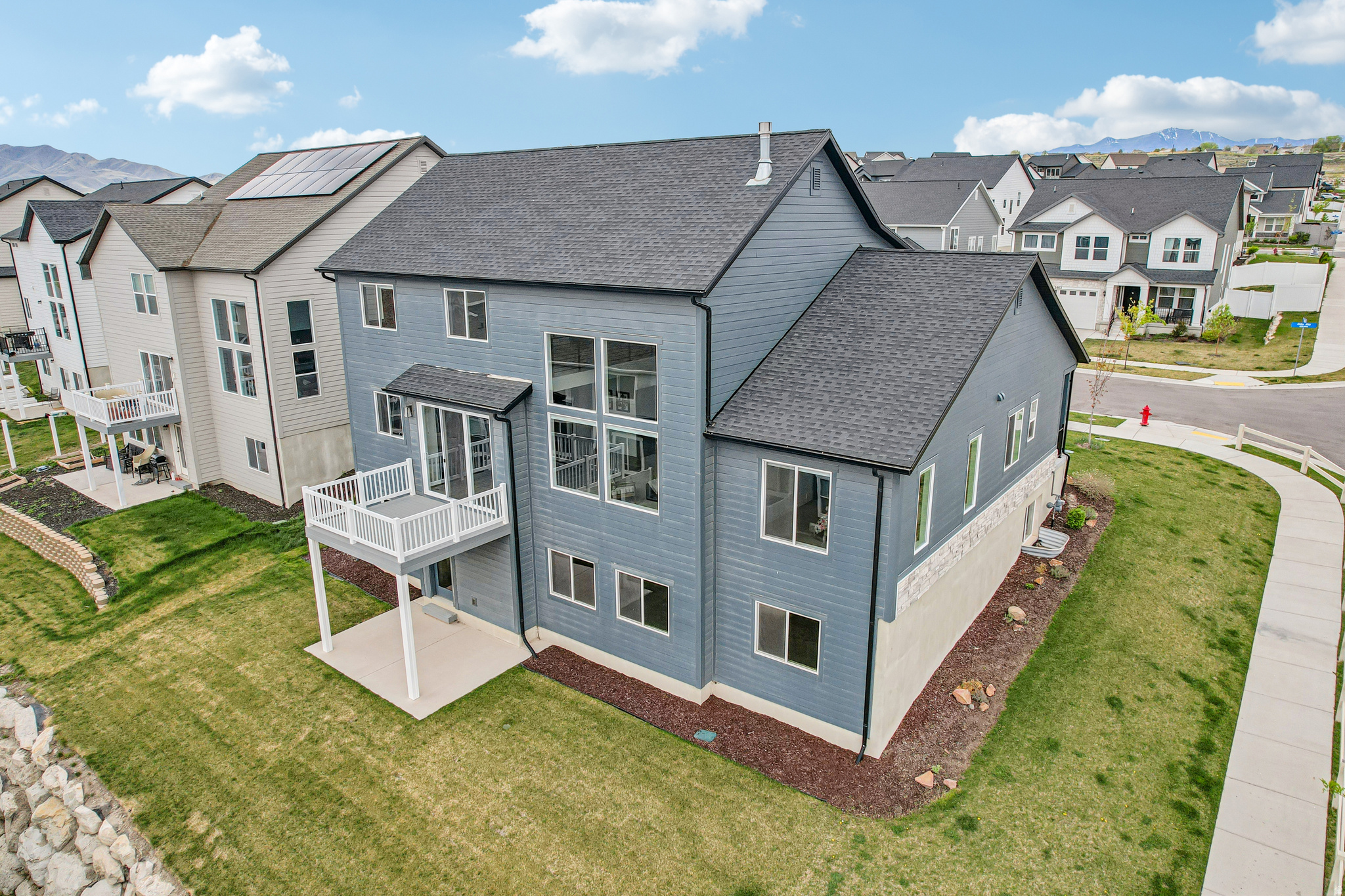 GARDNER POINT - Residential