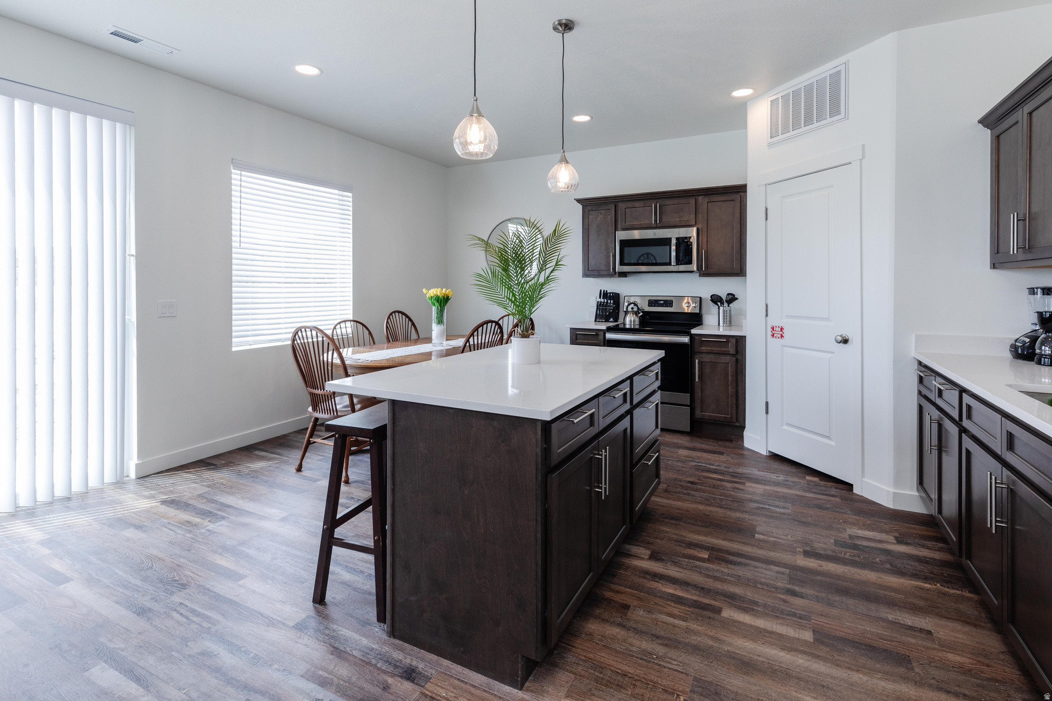 PARADISE PARKWAY - Residential