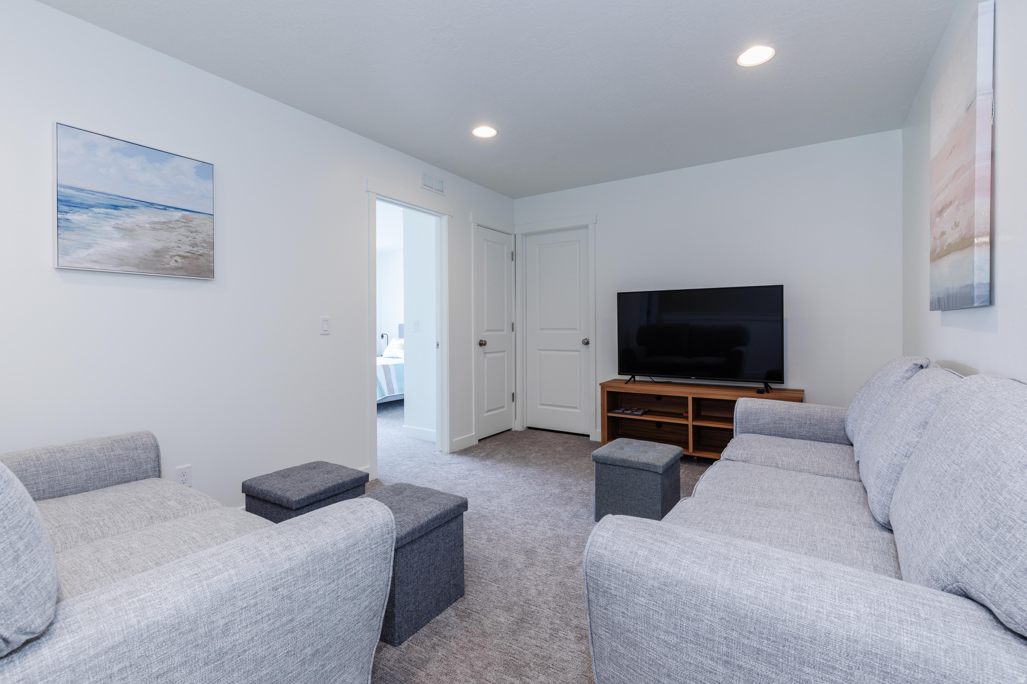 PARADISE PARKWAY - Residential