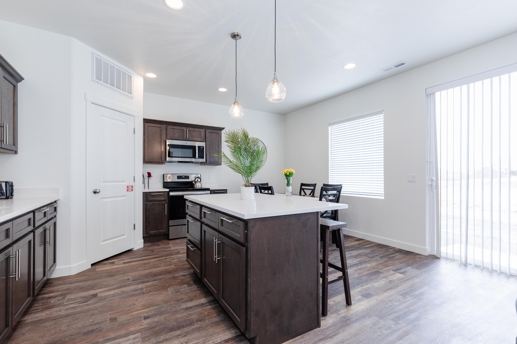 PARADISE PARKWAY - Residential