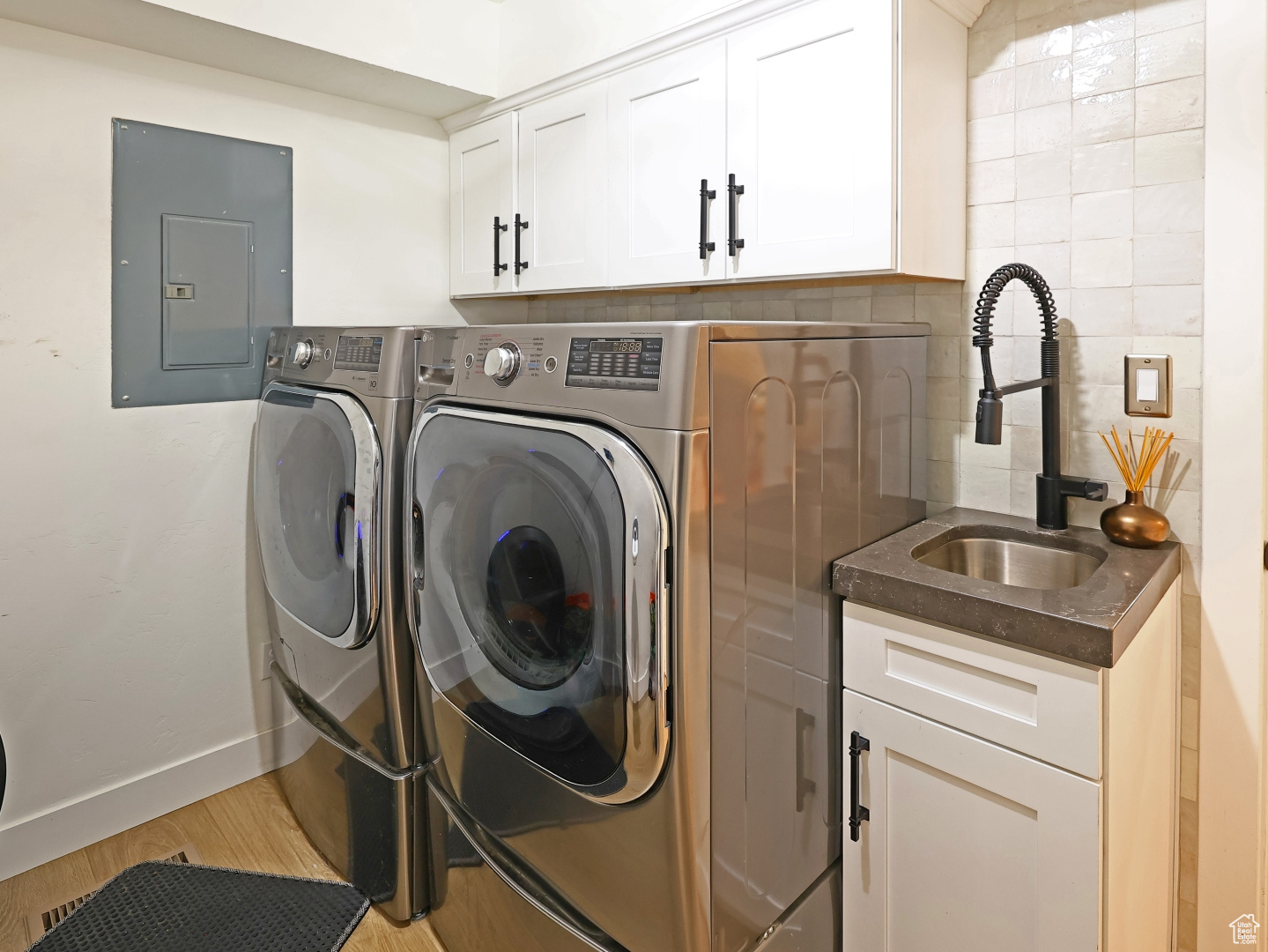 BROOKTREE - Residential