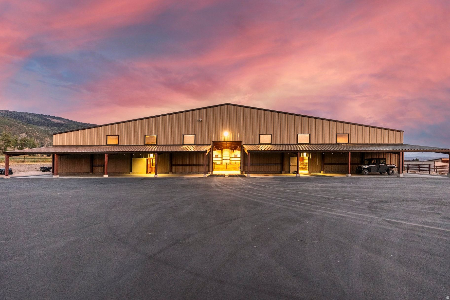 SHADOWS SUBDIVISION - Residential