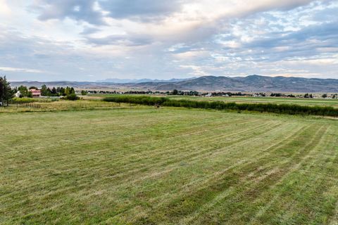 Tiny photo for 750 E 3200 N, Kamas, UT 84036 (MLS # 2147670)