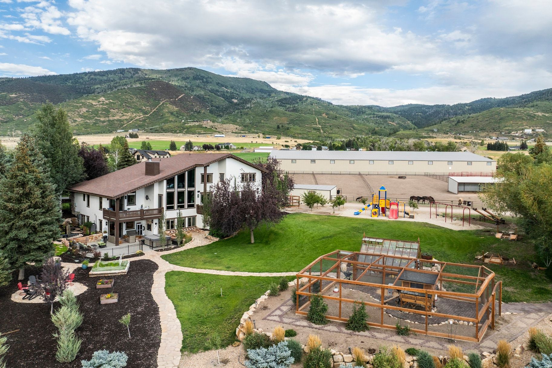 SHADOWS SUBDIVISION - Residential