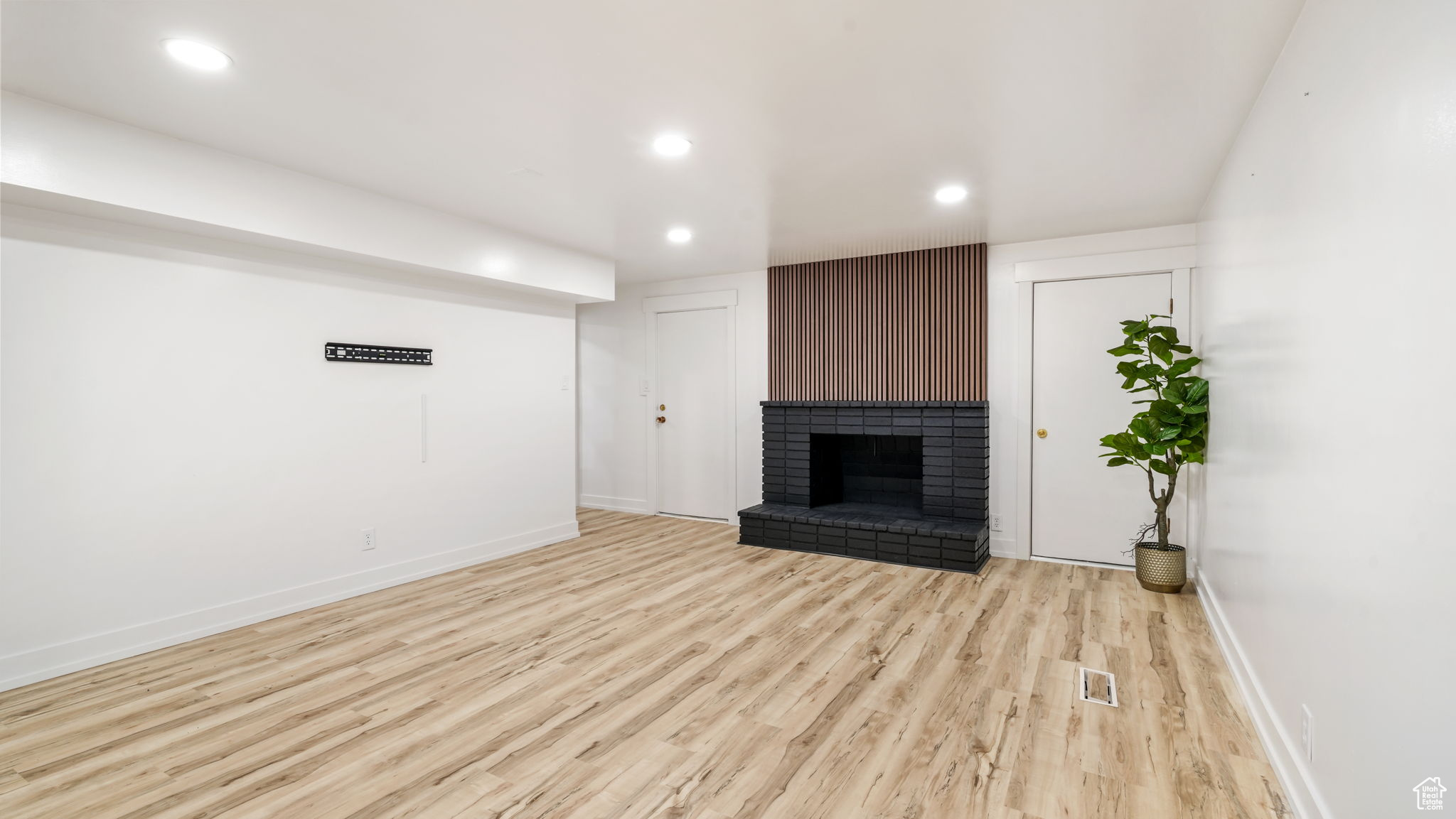 WOODLAND SUB - Residential