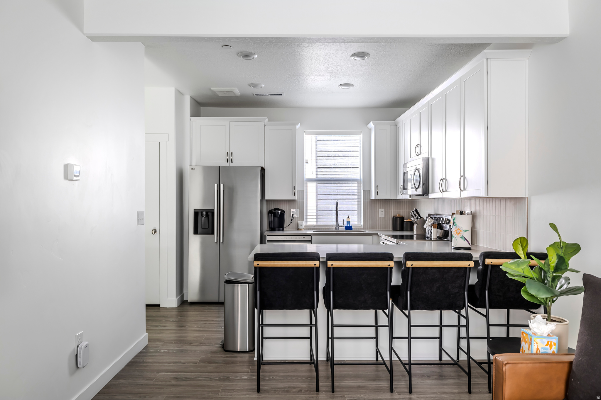 AZURE PLACE - Residential