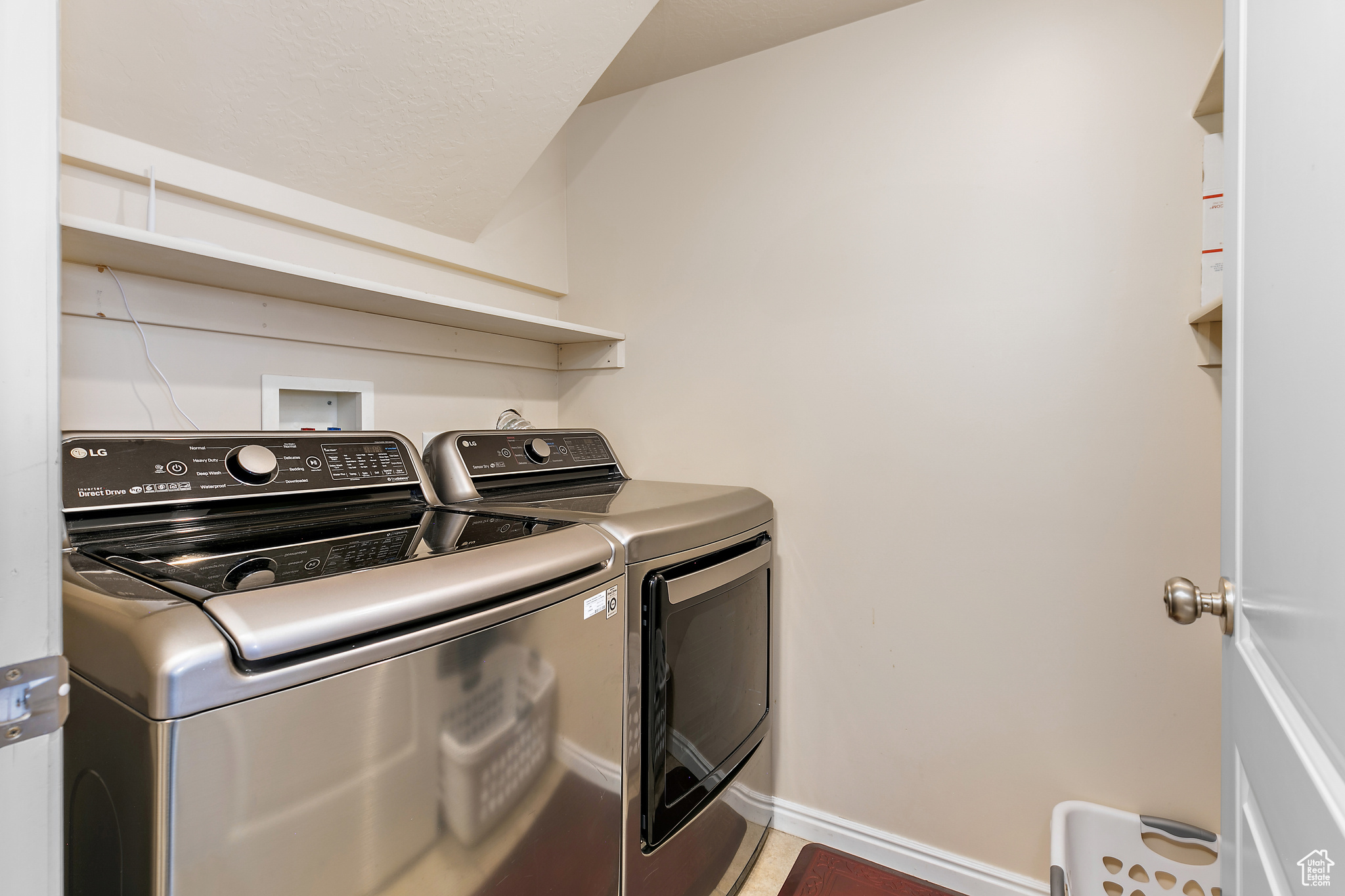 6874 S Hoyle Cir, West Jordan, Utah image 22