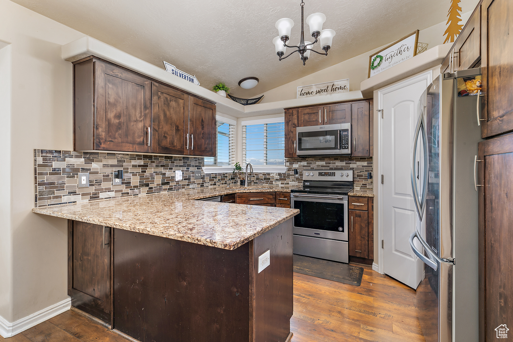 6874 S Hoyle Cir, West Jordan, Utah image 7
