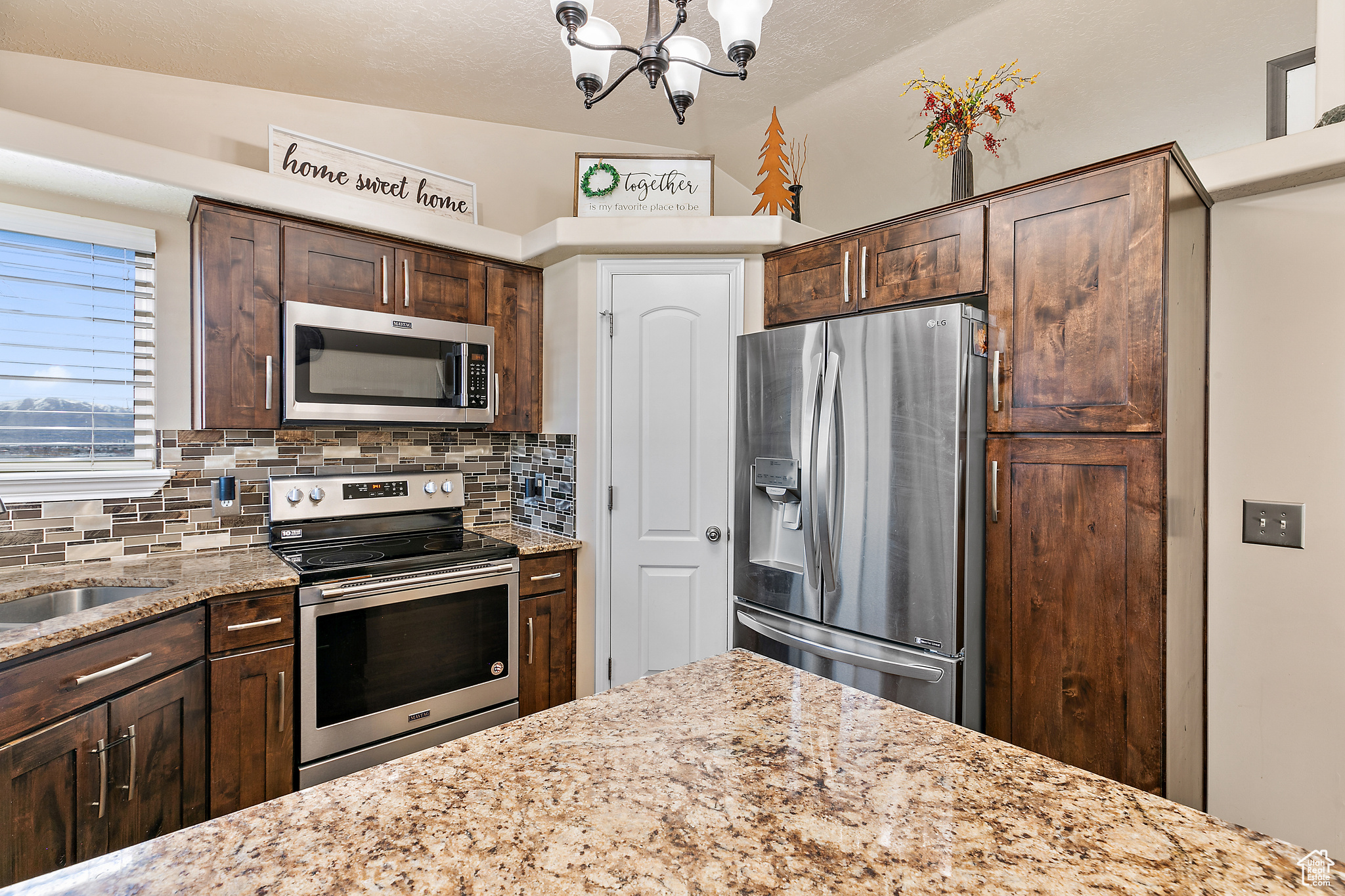 6874 S Hoyle Cir, West Jordan, Utah image 8