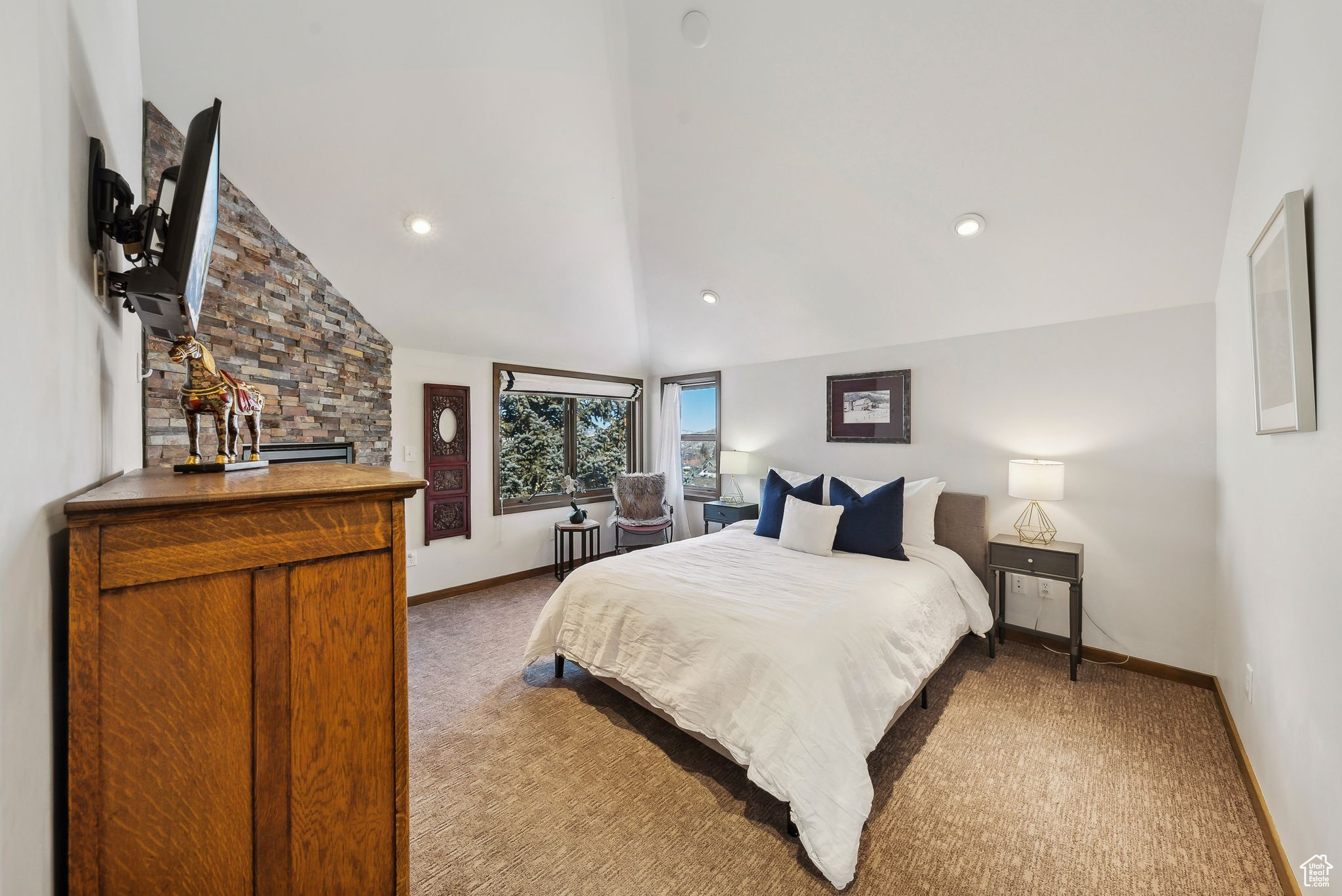 Park City, Utah 84060, United States, 4 Bedrooms Bedrooms, ,3 BathroomsBathrooms,Residential,Pending,180839