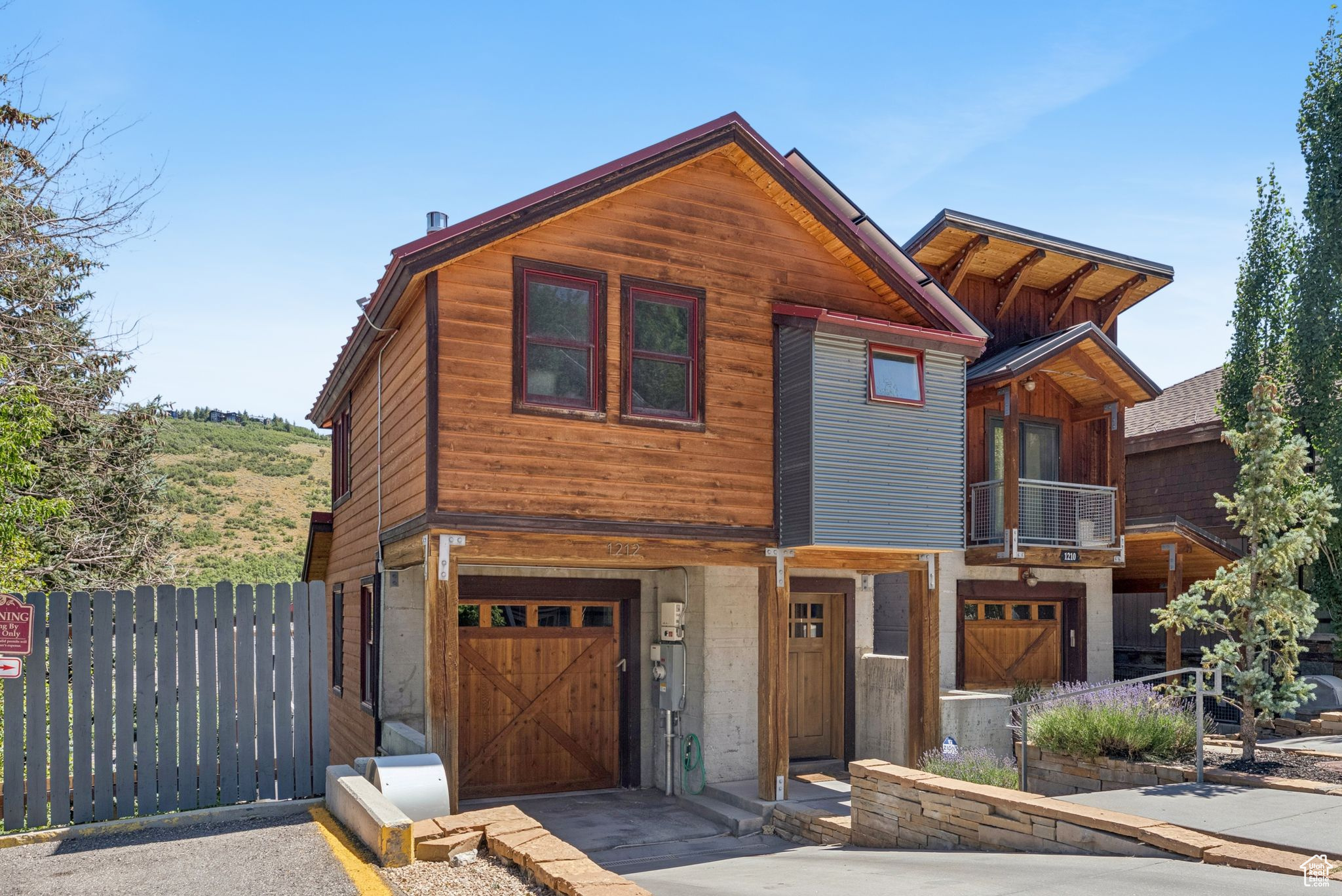 Park City, Utah 84060, United States, 4 Bedrooms Bedrooms, ,3 BathroomsBathrooms,Residential,Pending,180839