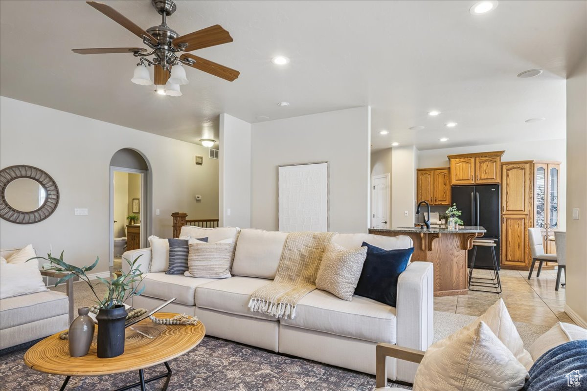 COOK'S COUNTRY COVE - Residential