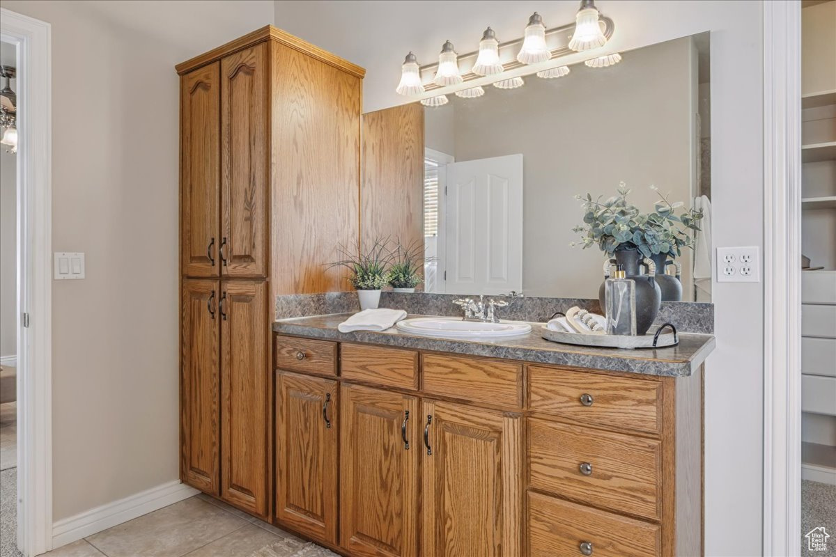 COOK'S COUNTRY COVE - Residential