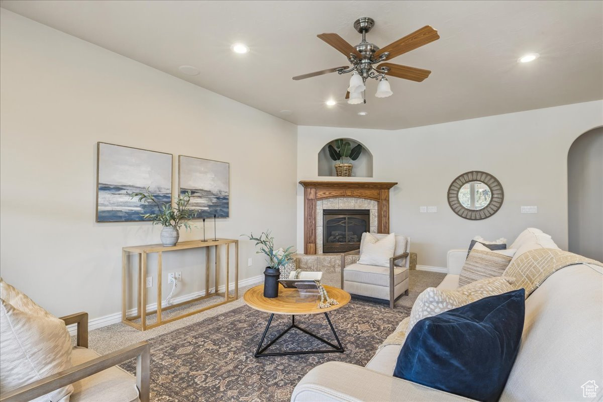 COOK'S COUNTRY COVE - Residential
