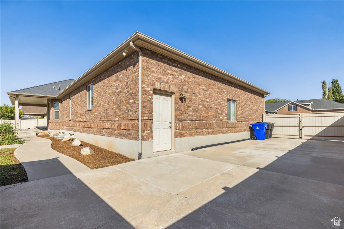 COOK'S COUNTRY COVE - Residential