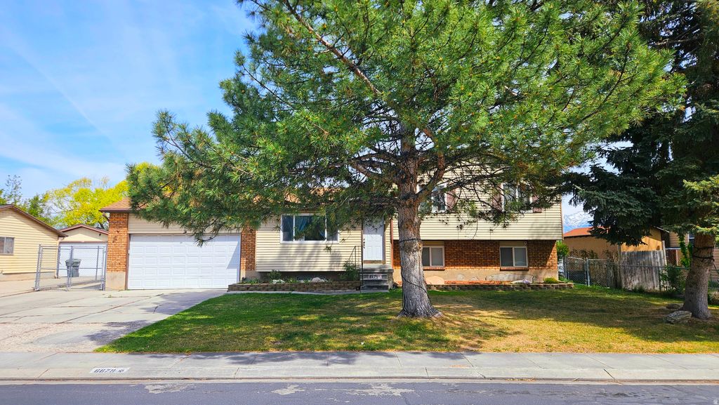 Photo of 6679 S 3235 W, West Jordan, UT 84084 (MLS # 2153501)