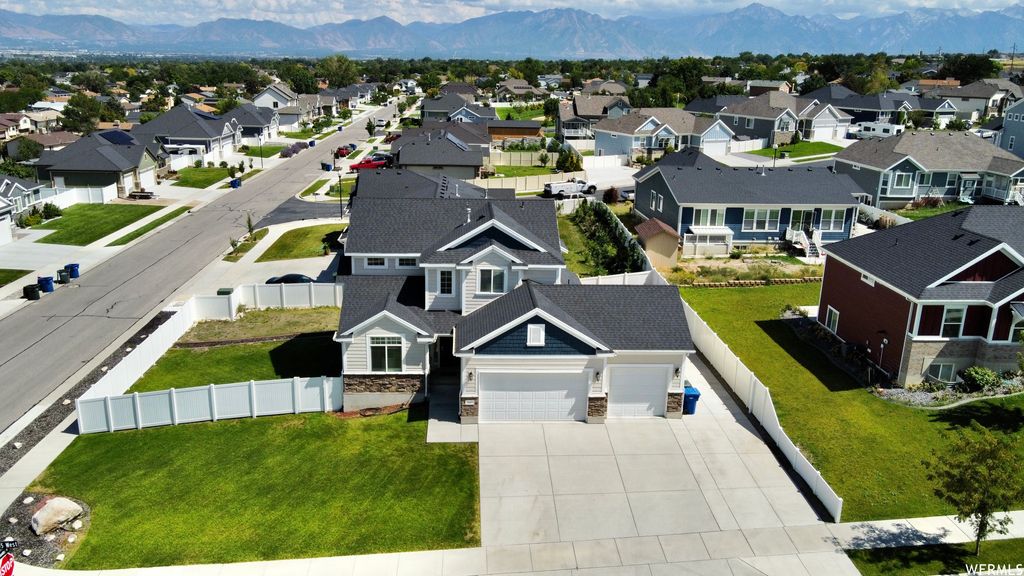 Photo of 4007 S 7105 W, West Valley City, UT 84128 (MLS # 2143445)