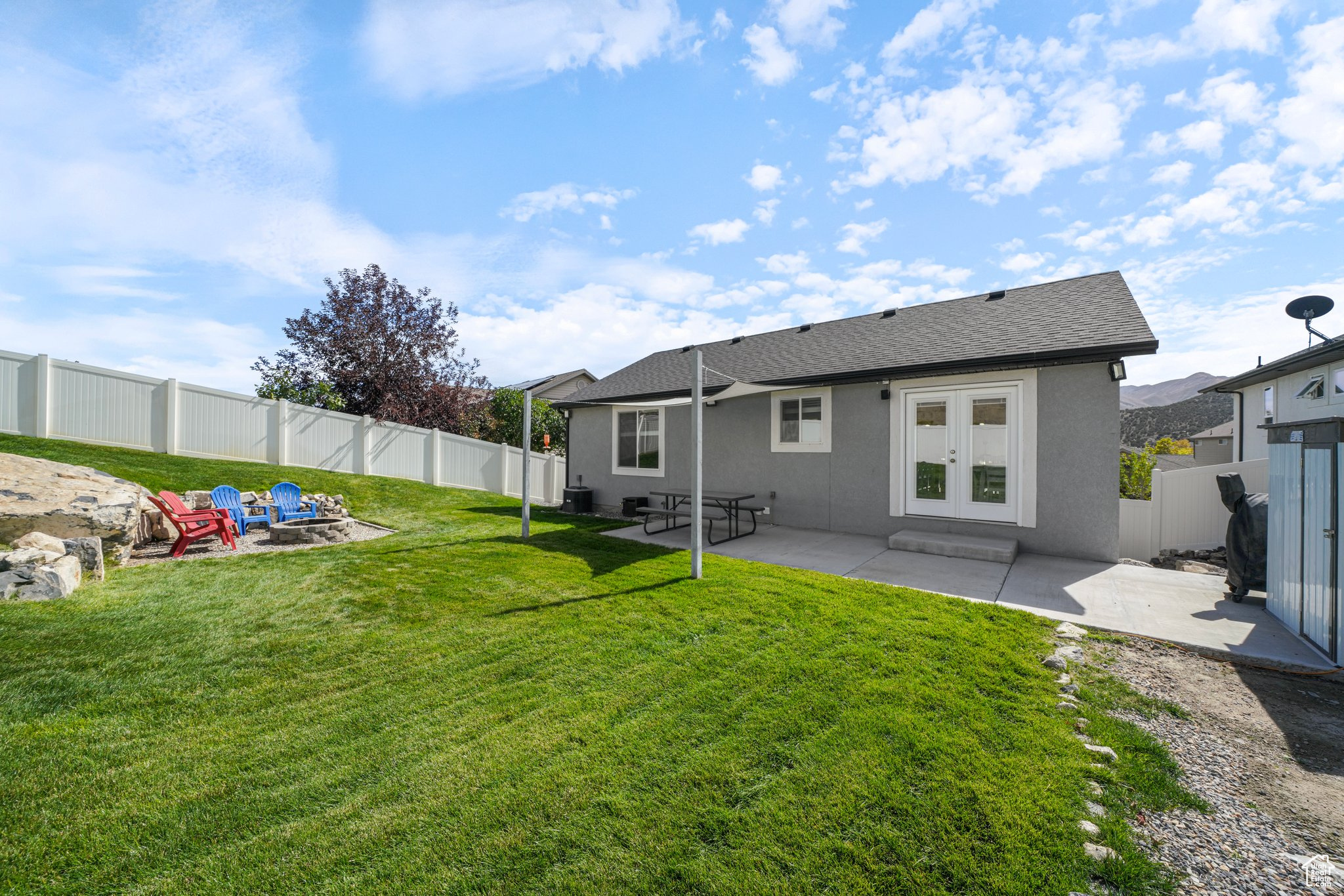 3933 E Eagle Top Ct, Eagle Mountain, Utah image 21