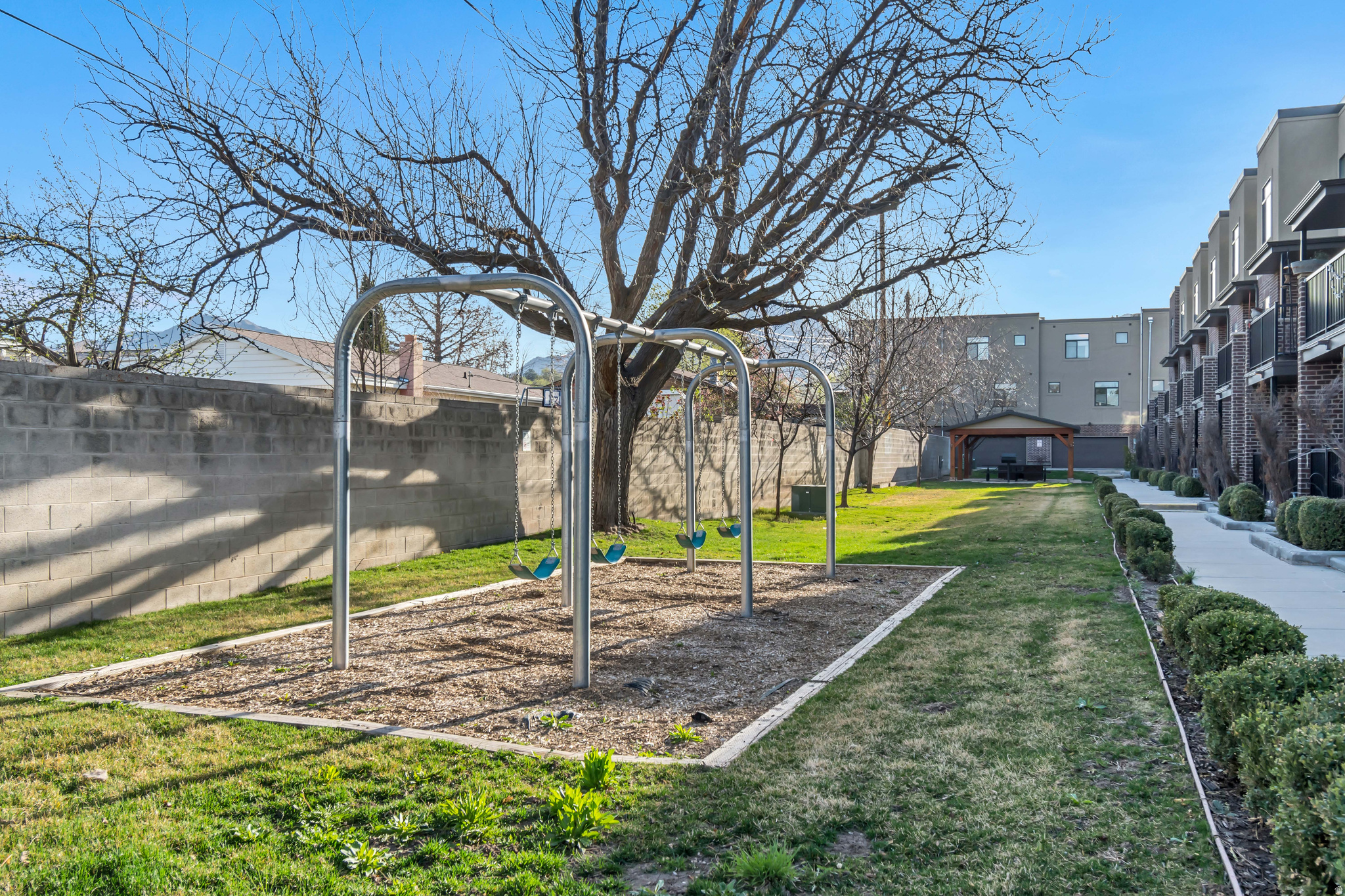 MILLBROOK LOFTS - Residential