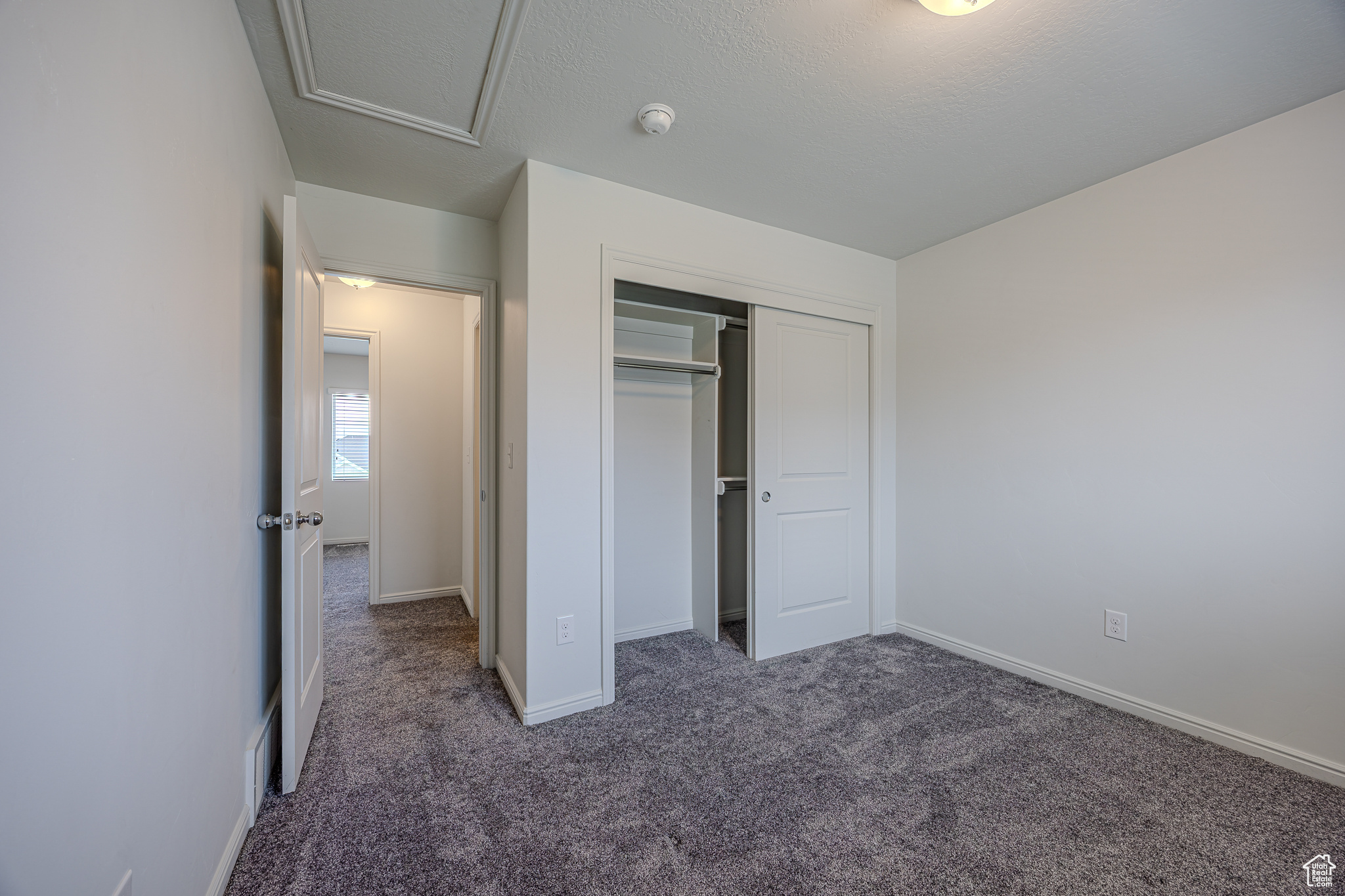 BROADVIEW  SHORES - Residential