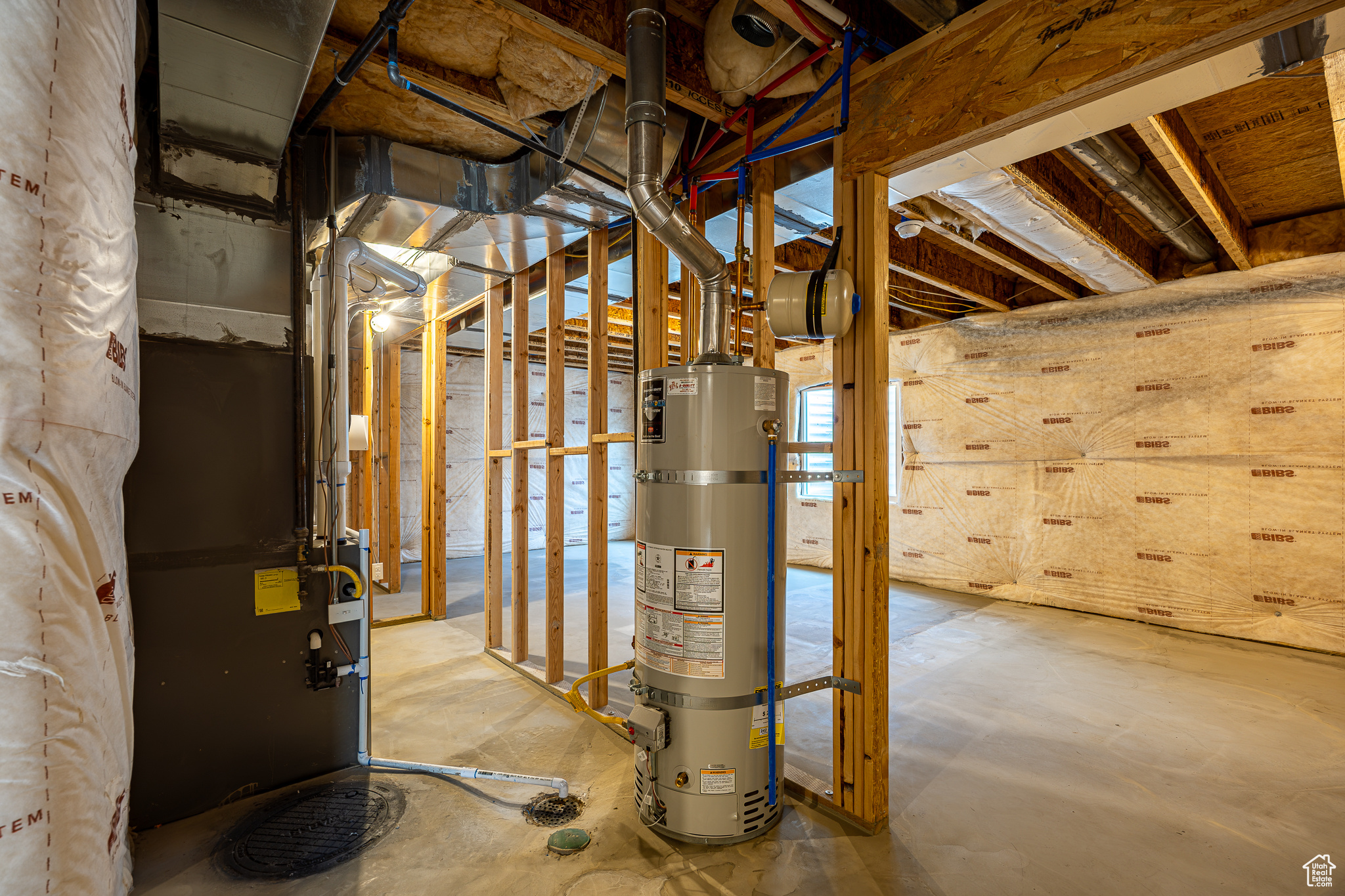 BROADVIEW  SHORES - Residential