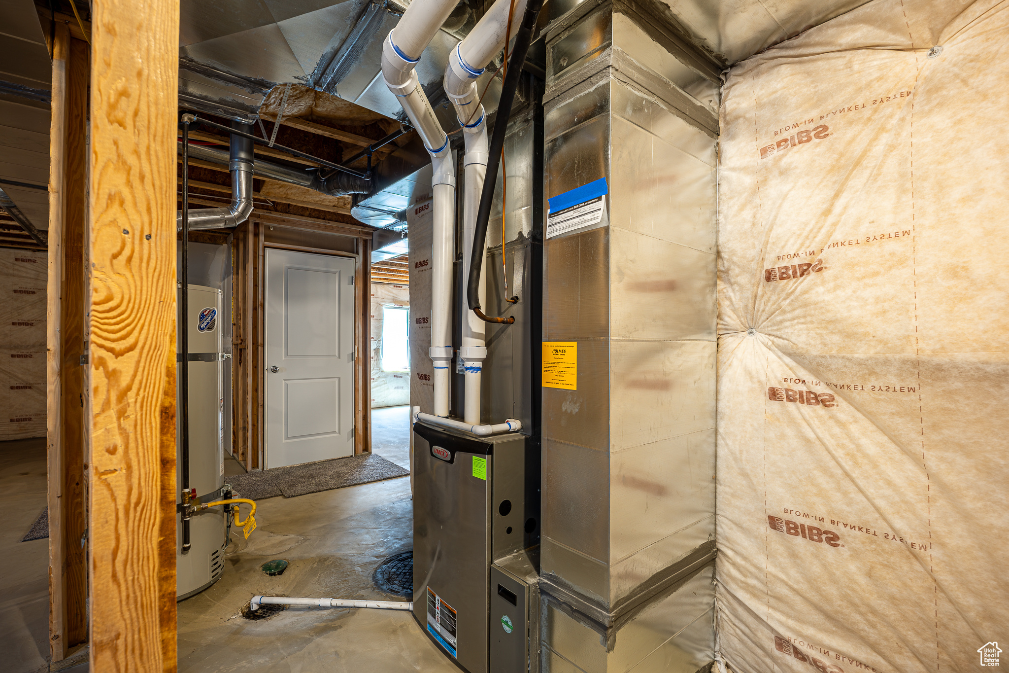 BROADVIEW  SHORES - Residential