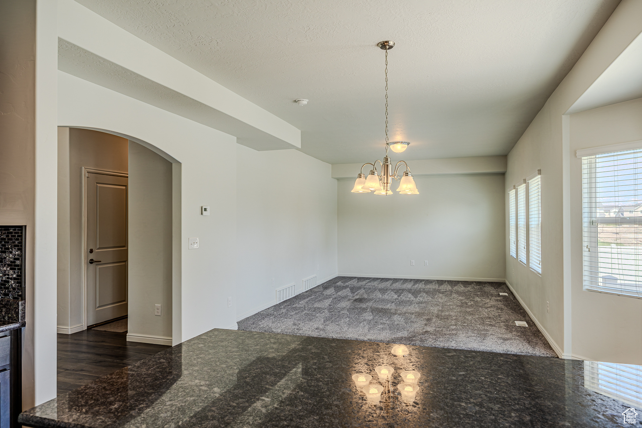 BROADVIEW  SHORES - Residential