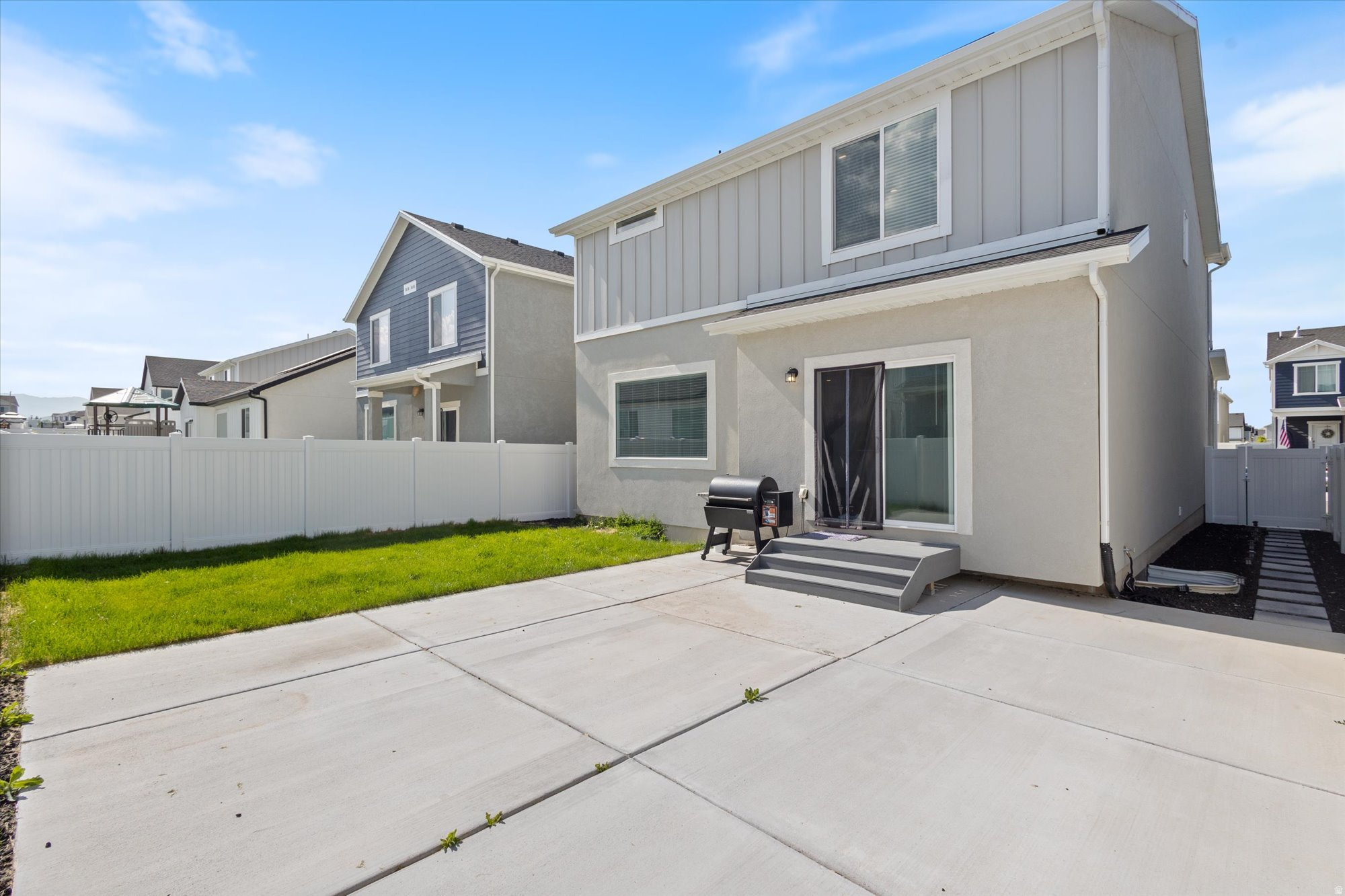 SPRING RANCH - Residential